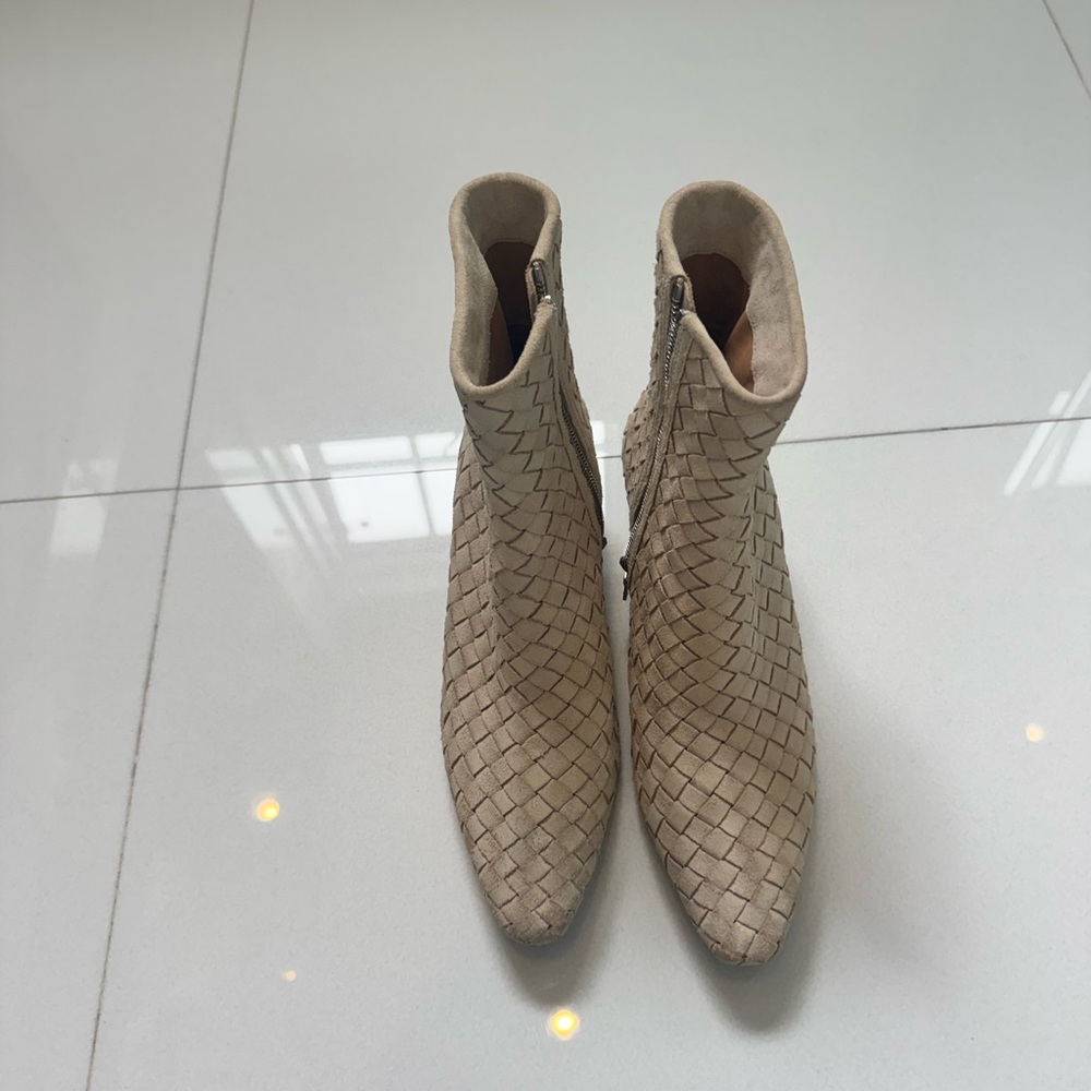 Ray and bone woven booties